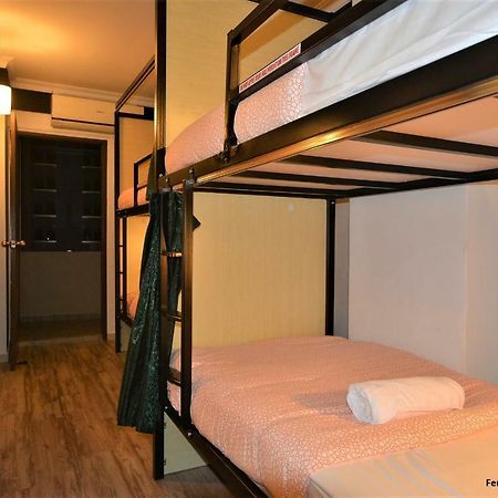 Zen Hostel Aljunied Singapore Esterno foto